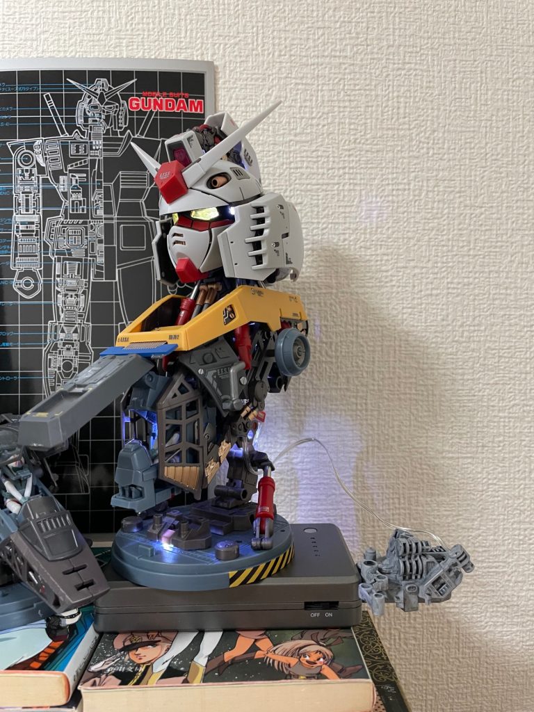 エクシードモデルトリニティUSBも作品の一部です