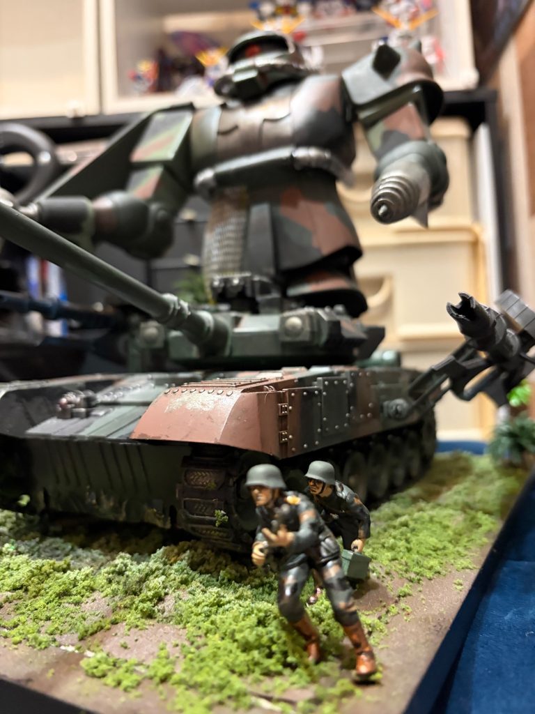 チープだけど世界観はわる作品にしたくてタミヤのドイツ歩兵を使ってジオラマにしてみました！