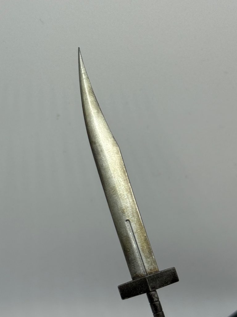 剣は鉄感をいかに出せるかで苦戦しましたがいい仕上がりになりました。