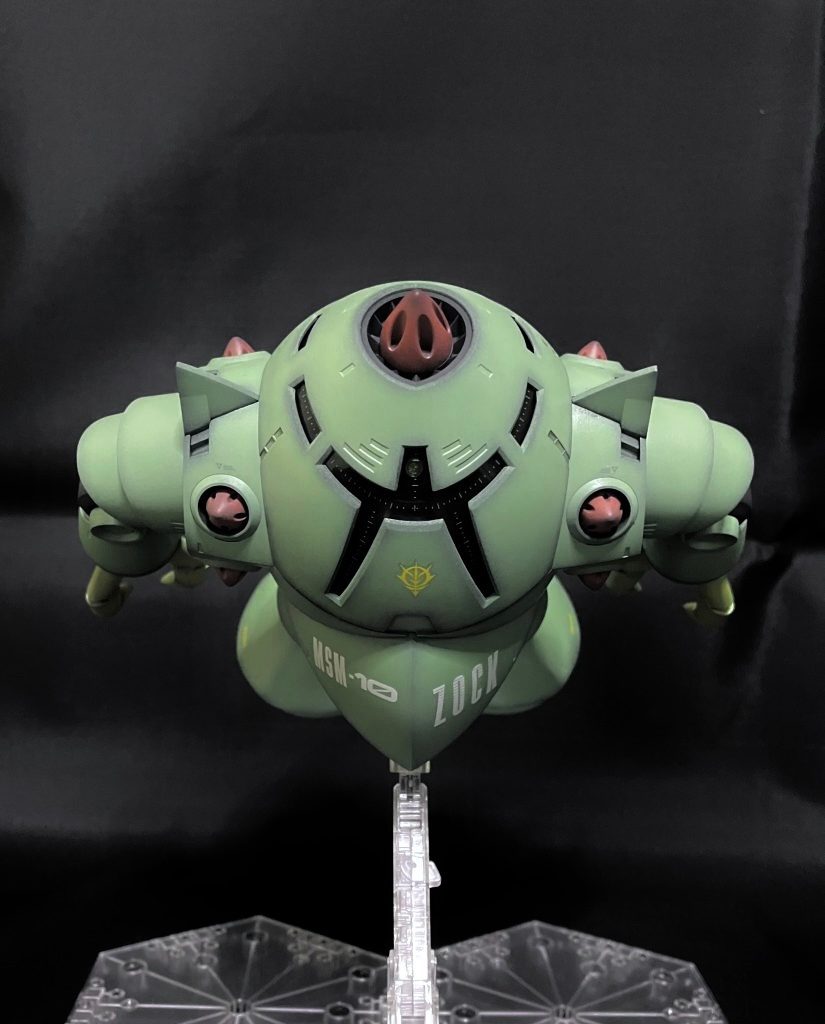 HGUCゾック 黒立ち上げグラデーション塗装–5枚目/制作者：いぬわし
