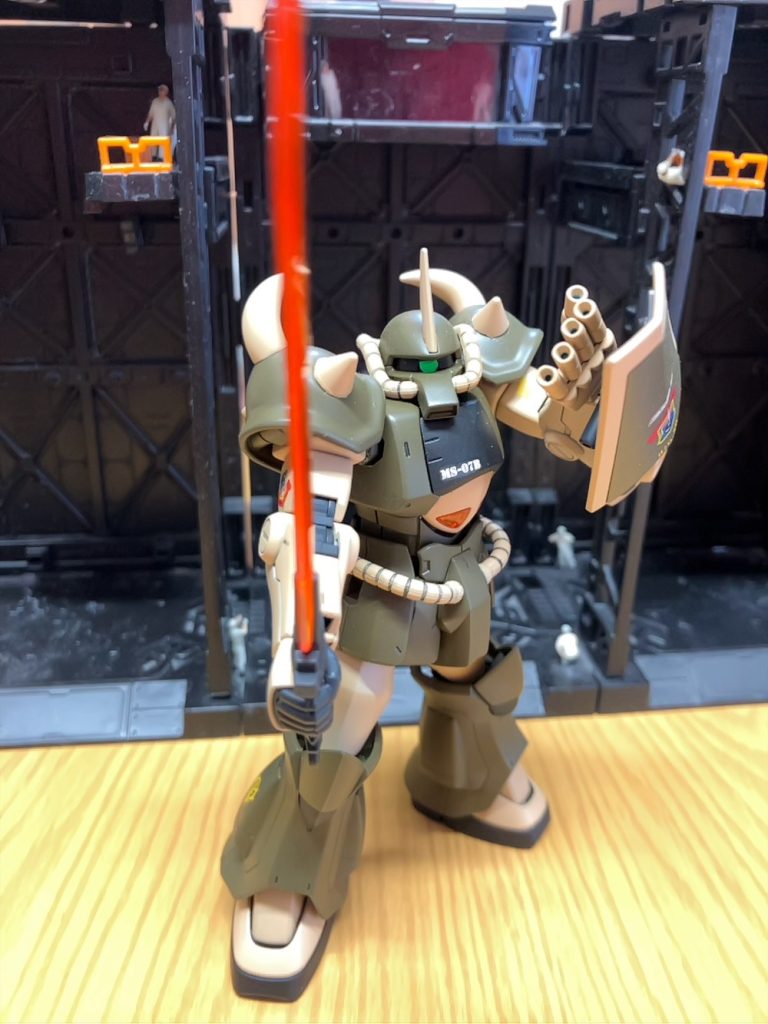 トーマス・クルツ専用グフ–3枚目/制作者：y_hahaha