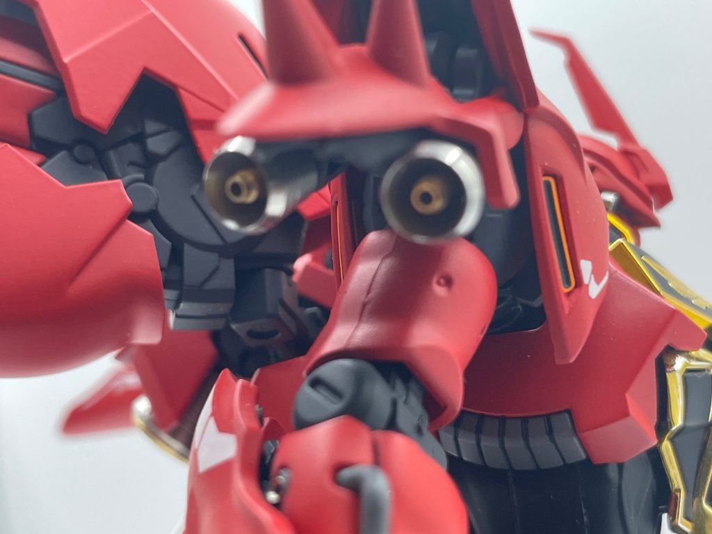 腕のスラスター