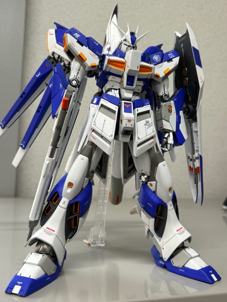 MG Hi-νガンダム–5枚目/制作者：キンメジガー