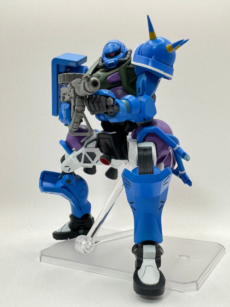 マシンガン構え