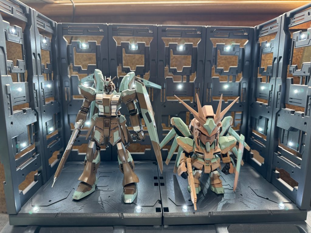 Hi-νガンダム(サンドミリタリー)