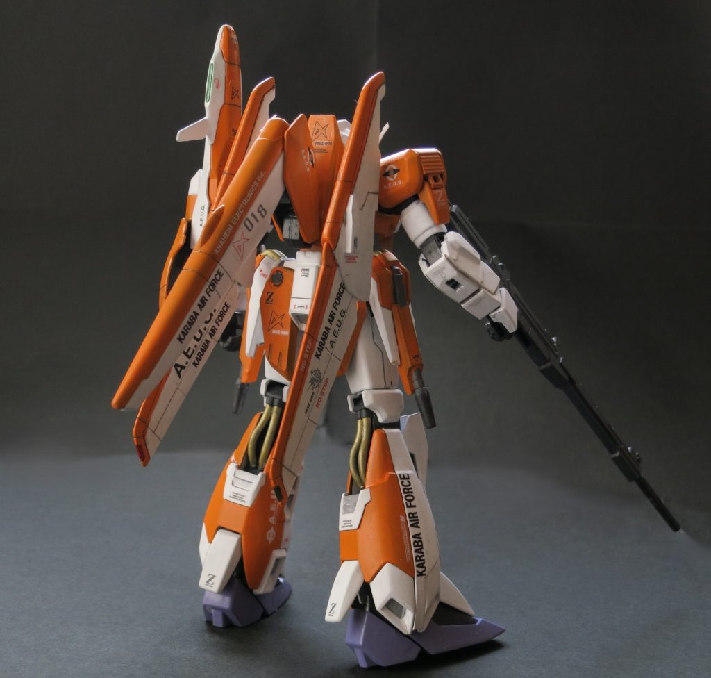 当時カラバのデカールがなくて、パソコンで製作しました。航空機設定なので、プラバンでのディテールアップはせず、ほぼ素組状態です。