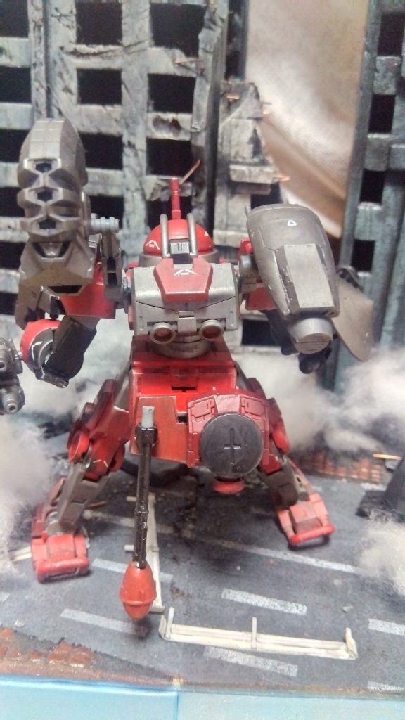 武装はもう使うことはないであろう30MMのアーマードコアや、ガンプラや、30MMの武装をメインで使いました。腰の奴、あの、３０MMのロイロイを改造してやりましたwwwどうせなら、ここで一気に使った方が良いだろうと。ついでに、バックパックについてる赤いパーツは大容量コンデンサーと言う設定です。
