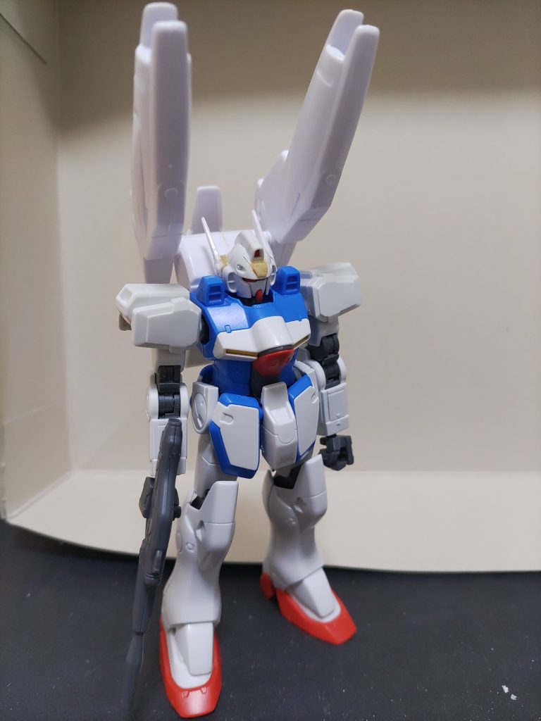 後に3機とも短縮作業、ヘキサヘッドはＨＧのVガンダムの頭に移植して並べた時の違和感を減らしました