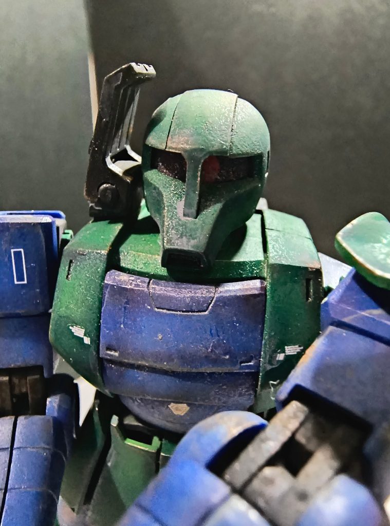 肩のバズーカ用装備などもつけられるのでいいですね(gundam-kao3)ありがとうございました(zありaku-kao5)