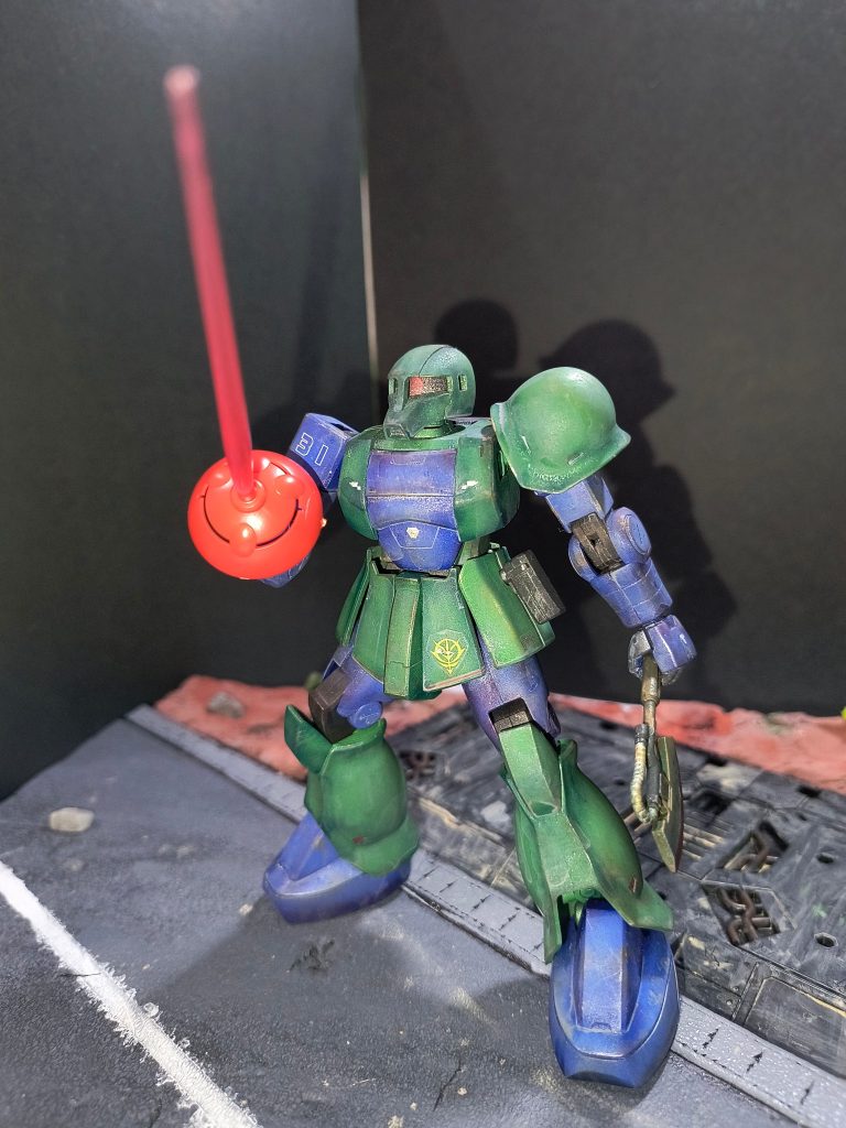 適当にくっつけてみたが、ちゃんとしたらよい感じになるかも(zaku-kao5)