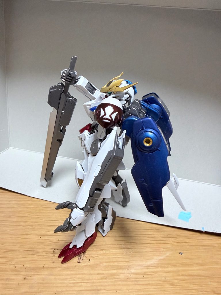 側面より。なんか、なんとなくこのフライトユニット付けたらバエっぽくなったような……ゲフンゲフン
