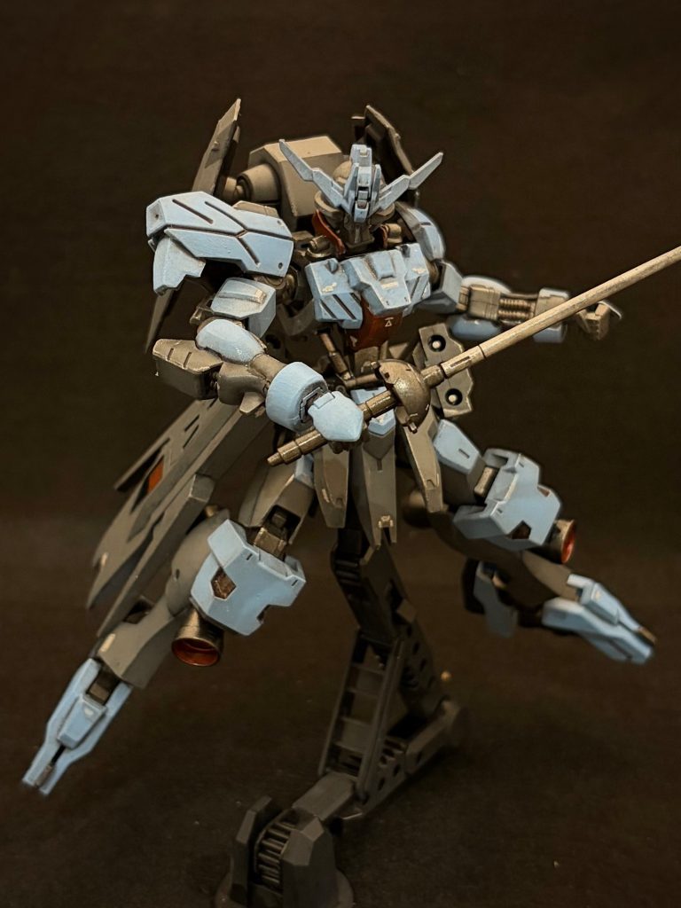ガンダムヴィダール 〜合わせ目や塗り分けをがんばった–8枚目/制作者：とうと (Touto) | 2年目食卓モデラー＠スポンジ塗装