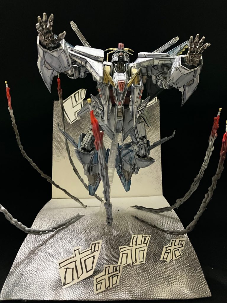 ミサイルエフェクトは手作りで針金にグルーガンを使って、ミサイル先端に爪楊枝を差し込んでいます♬✨