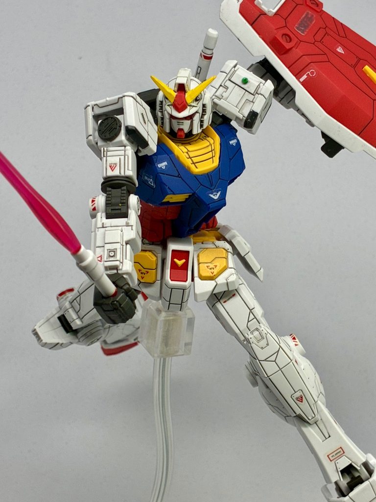 万博ガンダム–4枚目/制作者：marisu