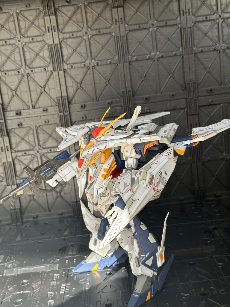 わかりにくいけど、ライフルだけ艶アリのトップをつかってます。