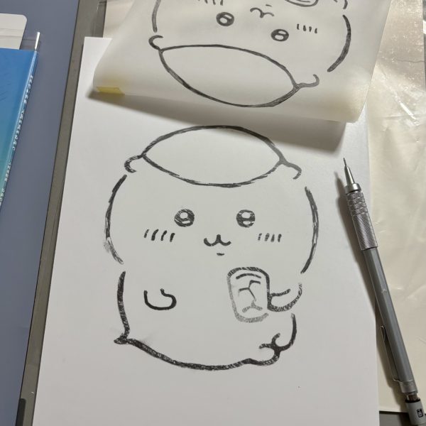 くりまん先生！！私にもハイボール下さい！🥃✨脱線して くりまんじゅう をプラ板アートしてみましたちいかわ映画は初見でも楽しめる構成でお勧めします🙂進捗としてはアーム周りの造形に四苦八苦して連休は溶けました（と言っても時間は無かったですが）&nbsp;&nbsp;（3枚目）