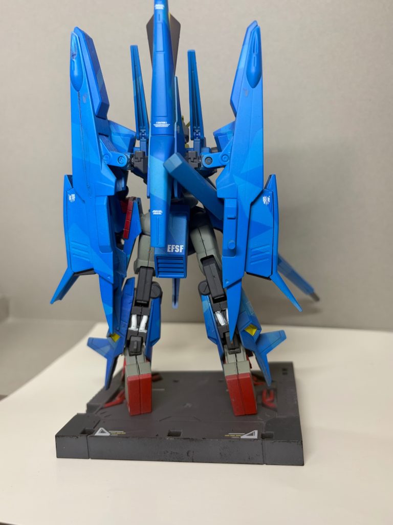 スプリッター迷彩初めてやってみましたが中々難しい(*´-`)もっとカラーが分かりやすい方が良かったかな？