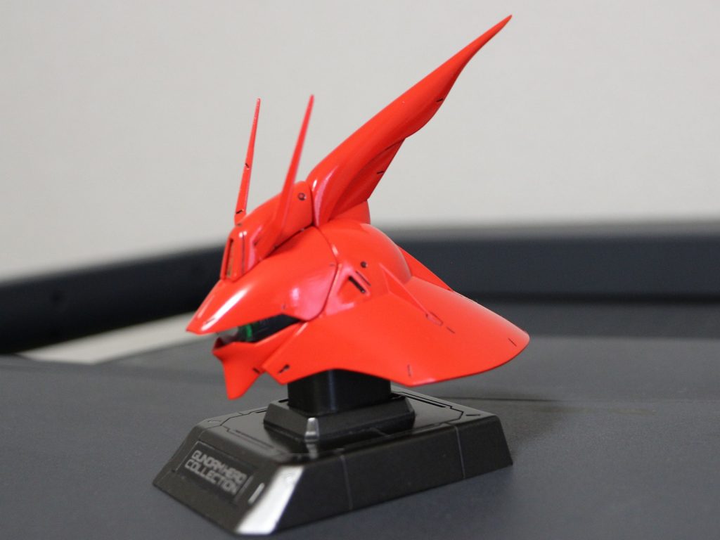ガンダムヘッドコレクション サザビー–3枚目/制作者：fusianasan