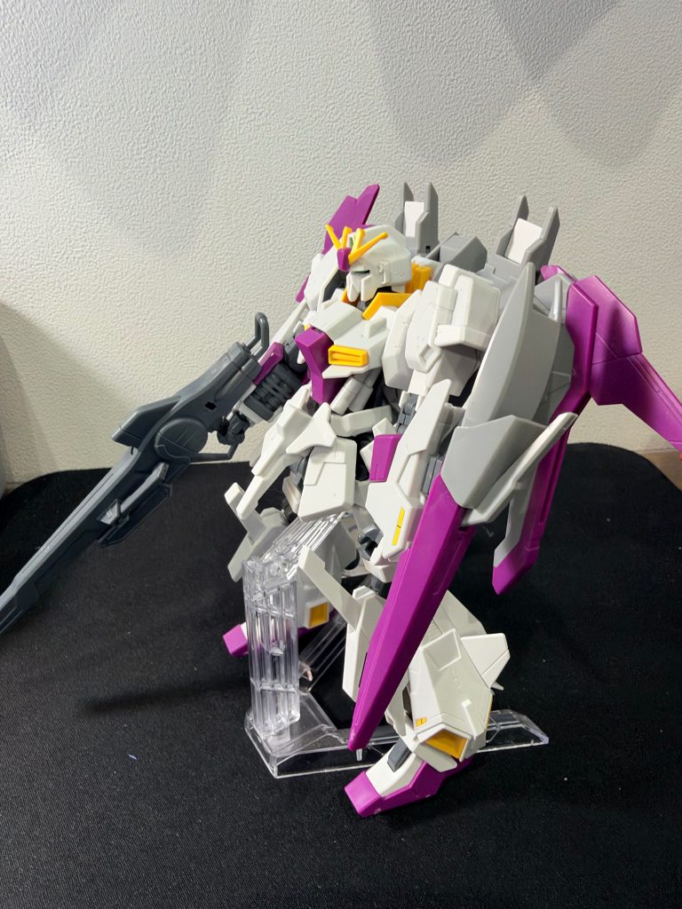 塗装してアスプロス作ろうとしてたので塗装せずに手に入ったので良かったです