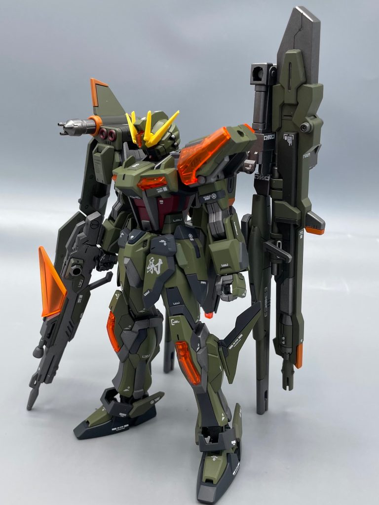 ビルドストライクEGランチャーシルエット–2枚目/制作者：URA_KO