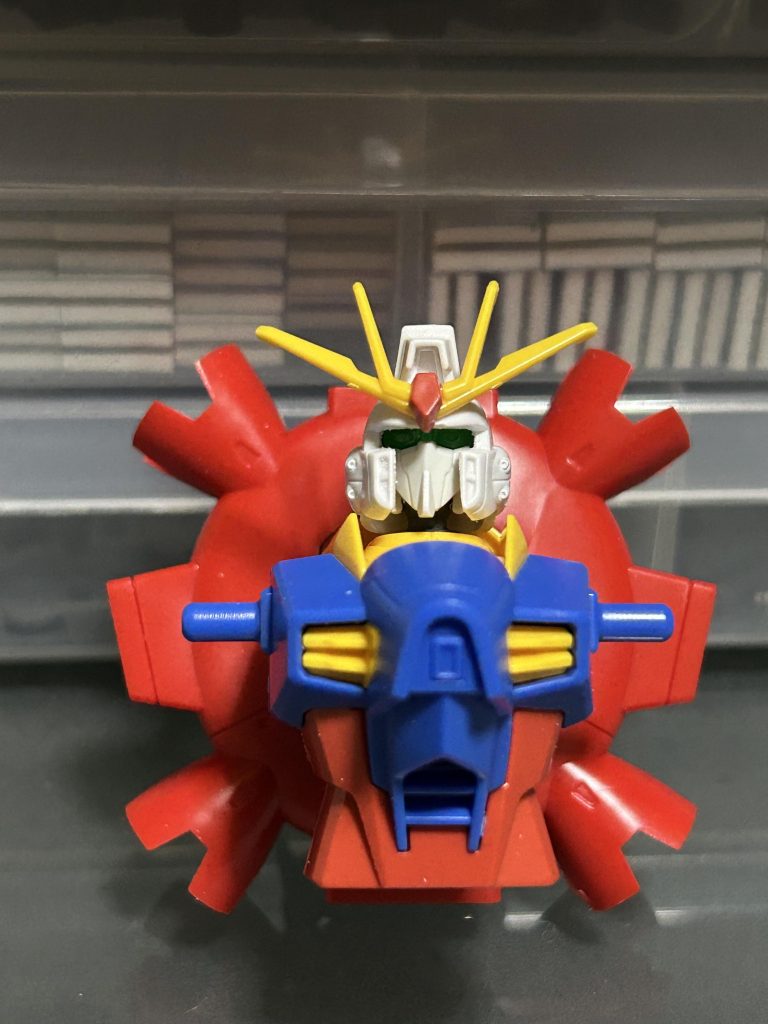 作品名：Ｘアストレイ<p>少し古いキットなので顔のパーツを他のHGから移植。Ｚ顔にしてみたら、随分ライジングフリーダムっぽくなっちゃった。</p>
