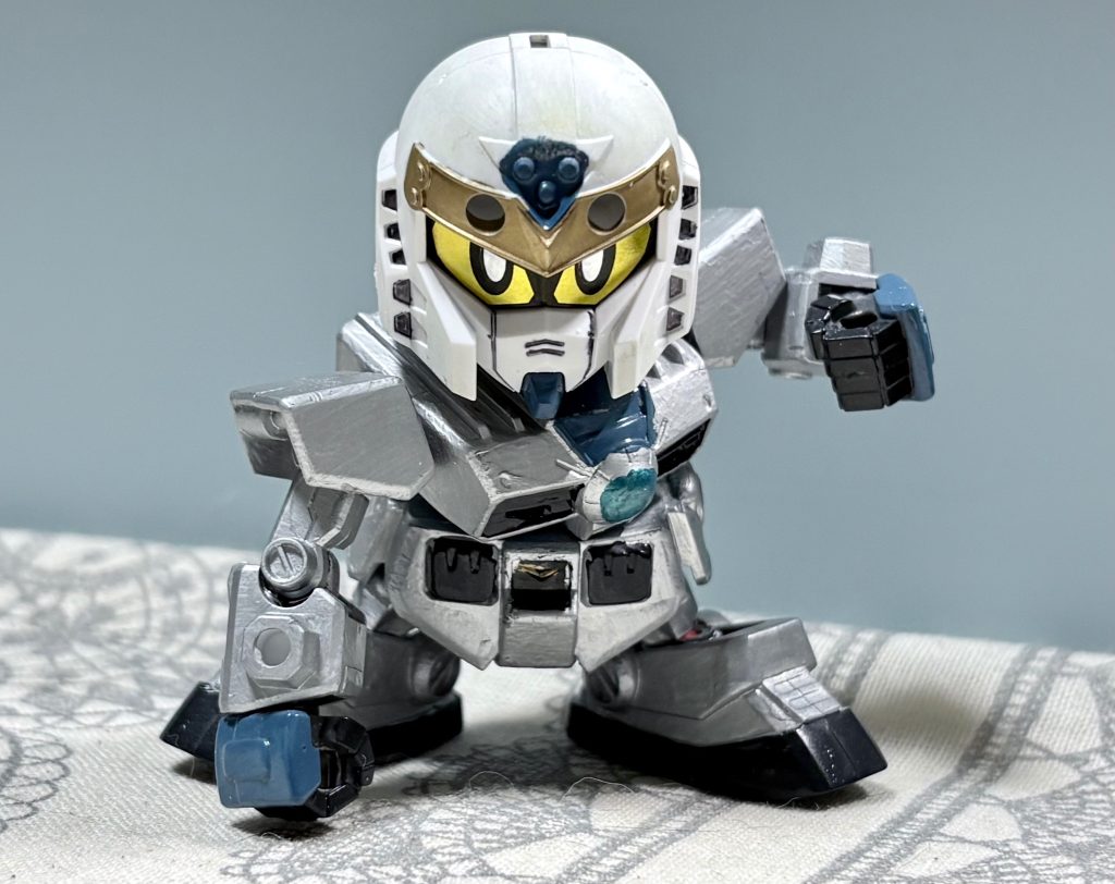 鎧を着ていないとこれくらい動く(gundam-kao3)