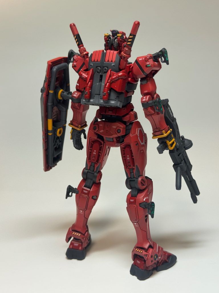 マスキングと筆塗りで、できるだけ塗り分けしましたが、大変でしたε-(´∀｀; )