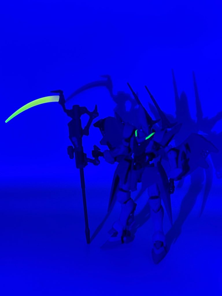 モノアイの光り方が不満。