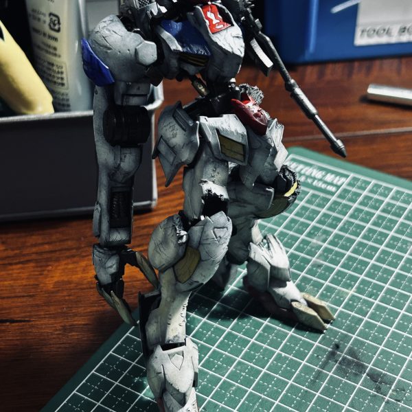 ジオラマに初挑戦してみようと思い、制作中です😄ウェザリングもかなり久しぶりに挑戦中10/5追記ようやく土台のみ完成！あとはエフェクト塗装して完成かな🤔&nbsp;（2枚目）