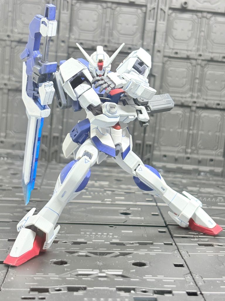 対MS鎮圧用高エネルギービームピストル。小型ながら威力を上げてある。
