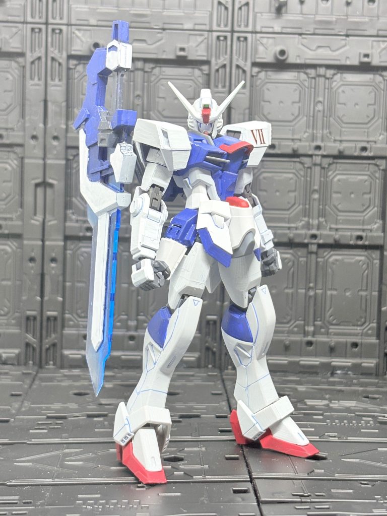 という訳でディミオスガンダムでした。レジェンドの肩を切り落とせばまだまだ色々作れそうだな……!