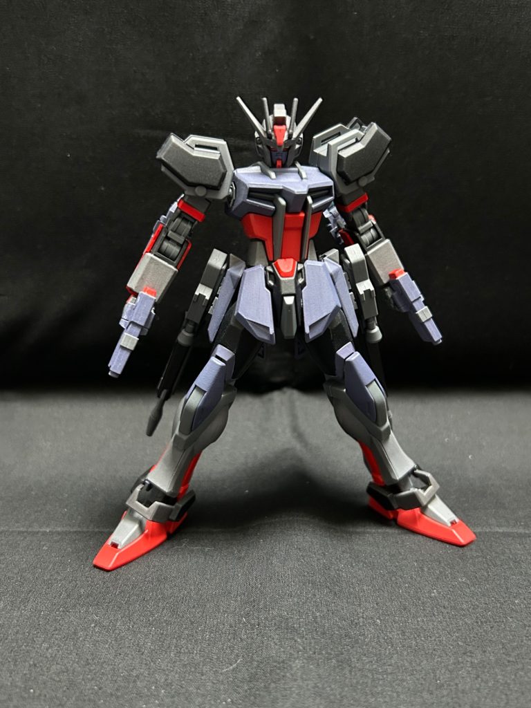 今回の/As:Rは私が初めてのガッツリミキシング＆フル塗装した機体のアシッドストライクがベースになっています正直アシッドストライクを作って以降二丁拳銃や二刀流に取り憑かれた気がします&nbsp;当時のアシッドストライクは使用していた武装やパーツがジャンクから発掘したものだったり雑誌付録などを使用していたので再現しようにもパーツ集めが大変でした･･･&nbsp;実は過去作3番目のストライク /c4番目のストライク /Si10番目のストライク &nbsp;/Dm&nbsp;これら3体は全てアシッドストライクの系譜になってます/Dmはアシッドストライクのリメイク作ろうとして生まれた突然変異です&nbsp;肩に可動するシールドビームショートライフルをマウントビームライフルを両腰に1本ずつ大型の剣を背面に2本装備･･･&nbsp;かっこいいからつい何度もやってしまいます&nbsp;つぶやきの方にアシッドストライクと今回の/As:R並べた画像置いておきます雑撮影注意