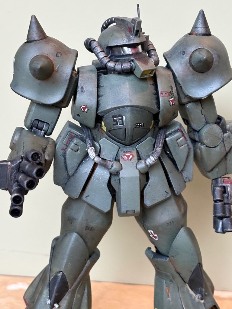 ショルダーアーマーの付け方間違えた！ことにここで気づく‥😓