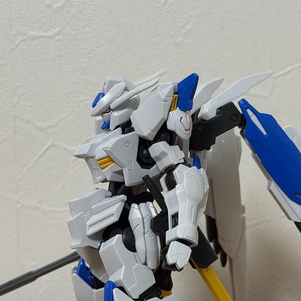 イケメンなガンダムですねえ