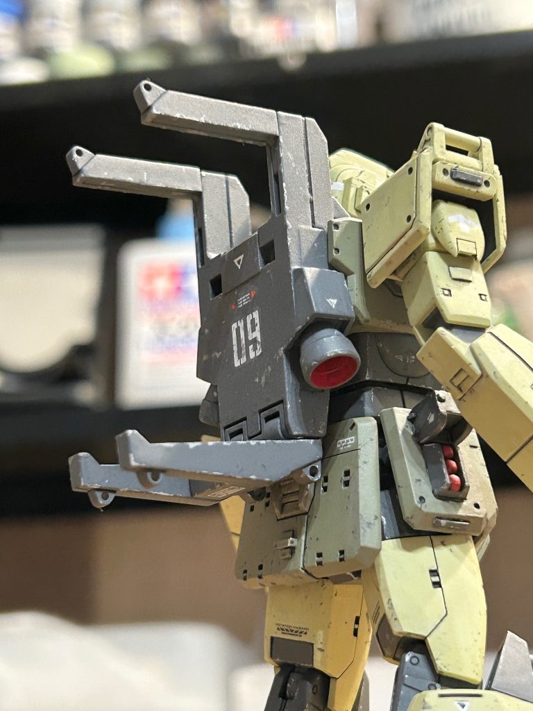 バックパックにもRG風ディテール追加。