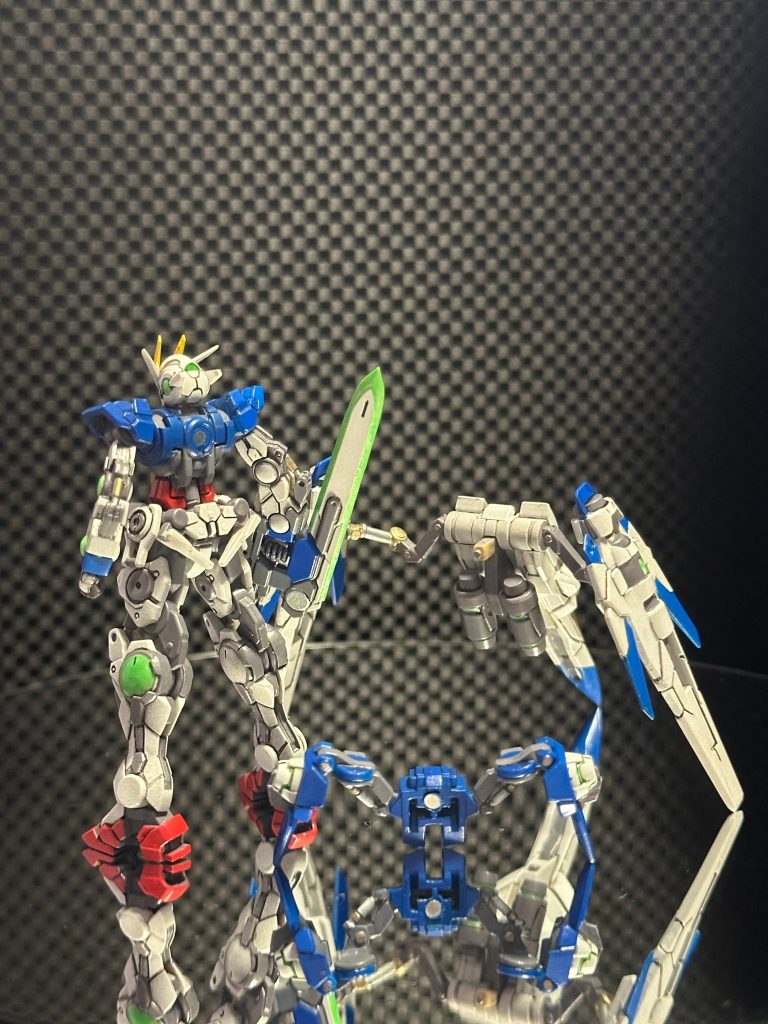 背中、バックパック、オーライザー接続部にこんな感じでマグネットを仕込んでみました。