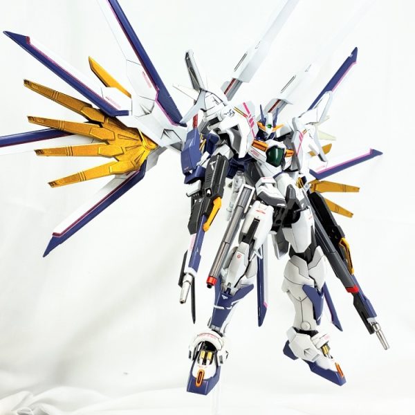 ガンダム　フリューゲル・グランザ