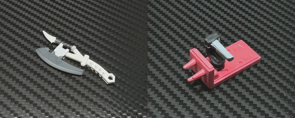 ヒートホークは基部をプラ板で作製してます。シールド持ち手はHGアストレアの部品を流用しています。