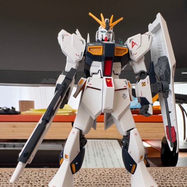 EG νガンダム