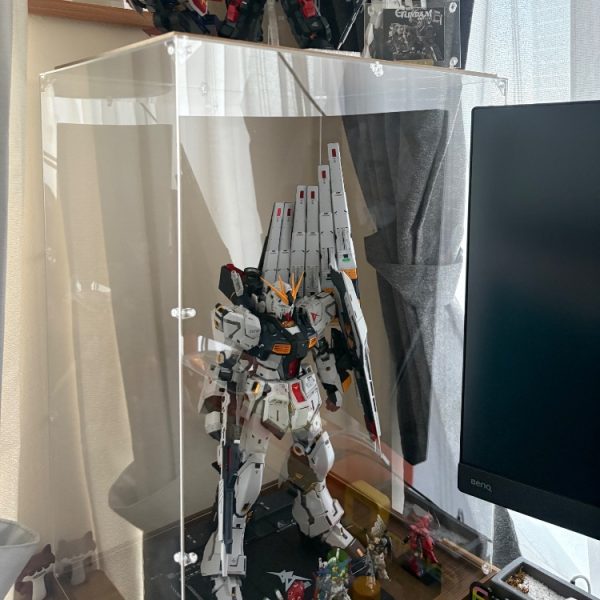 ガンプラ収納（PGUνガンダム）