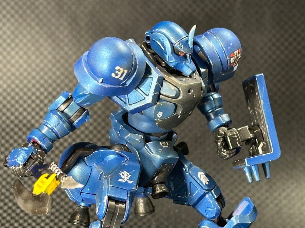 がんばってヒートホークもランバラルっぽく作製しました。