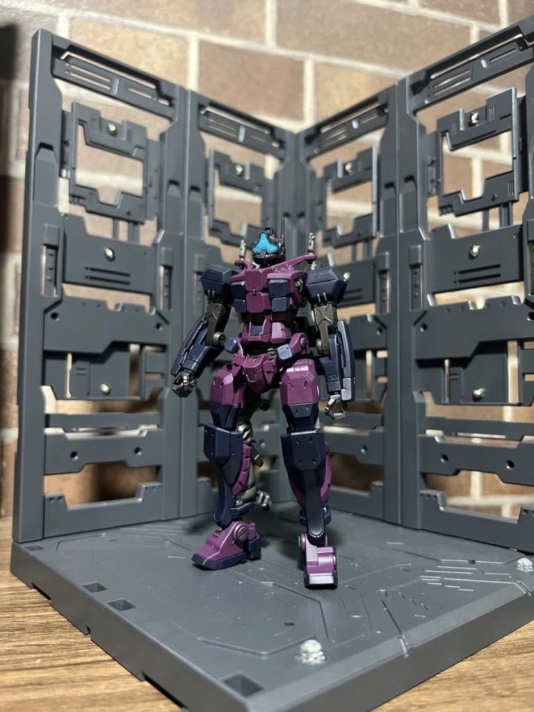③黒い三連星カラー→なんか違う(*'ω'*)・・・AIってスゴイです。