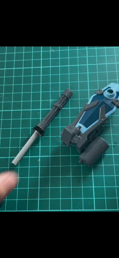 ガトリング加工中。
