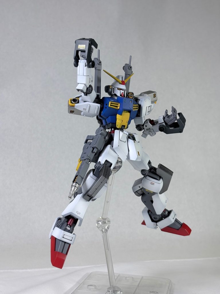 Dガンダム　ファースト–3枚目/制作者：へたっぴプラモ研究所