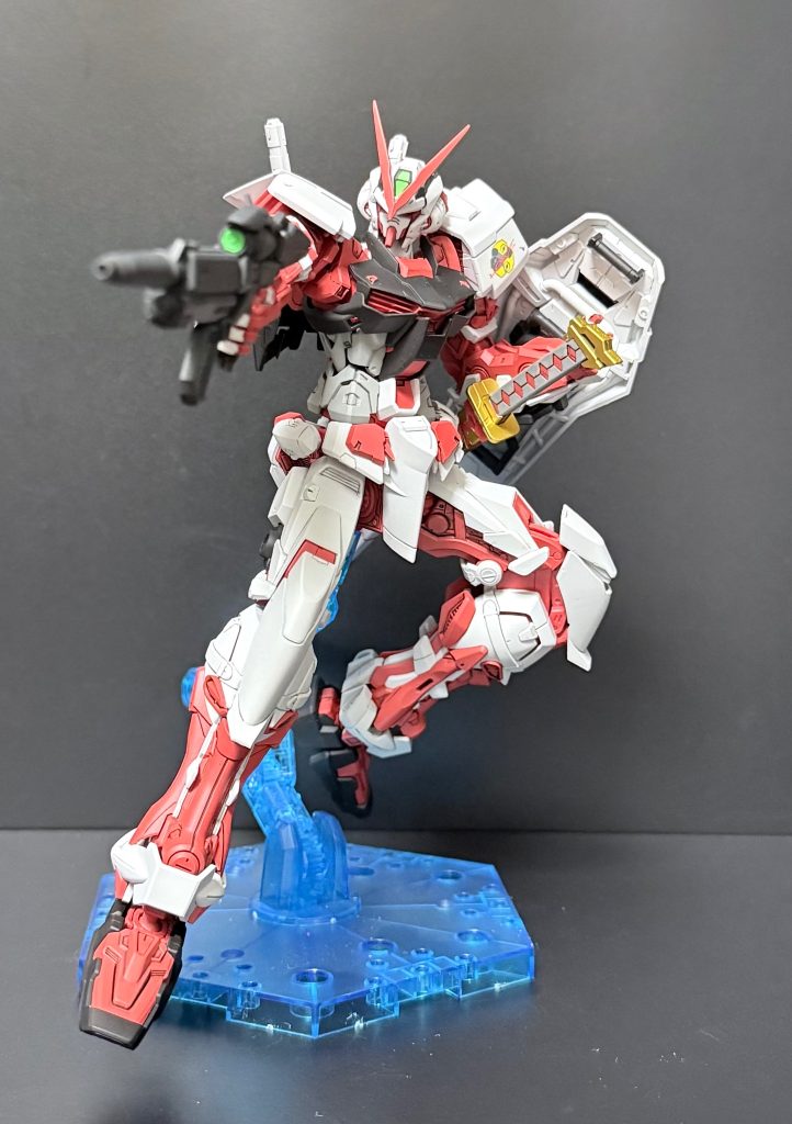 MG ガンダムアストレイレッドフレーム–4枚目/制作者:いかまき