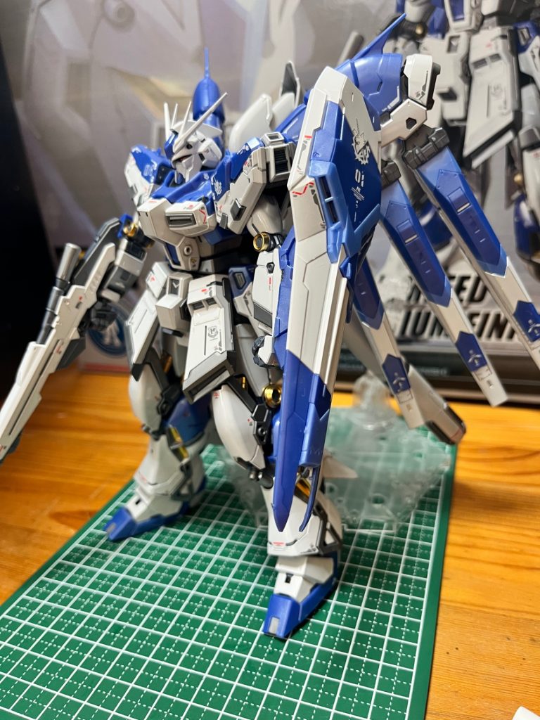 RG Hi-νガンダム–4枚目/制作者：ゃす