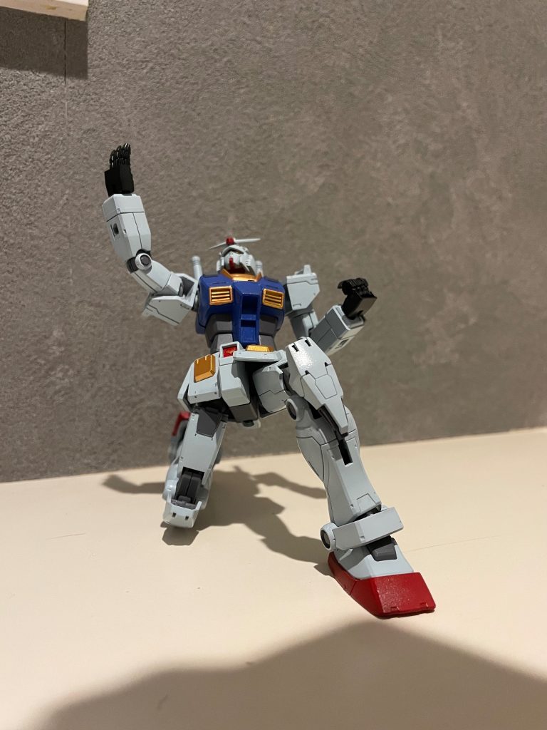 うろ覚え万博ポーズ...