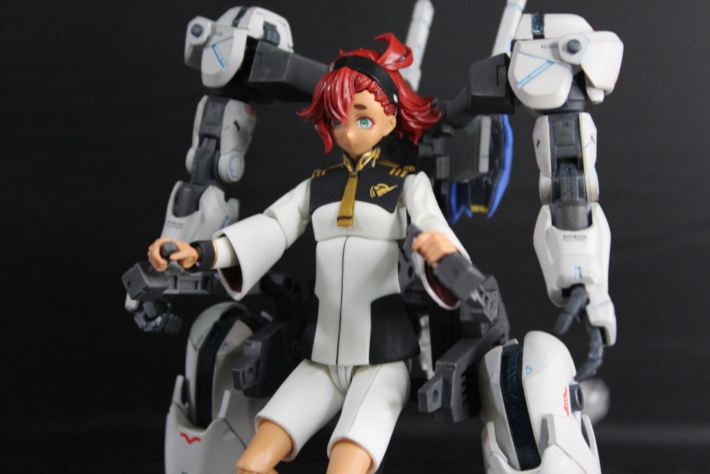 コトブキヤのエグゾスーツ・ユニットhttps://www.kotobukiya.co.jp/product/detail/p4934054038732/にFMエアリアルの四肢を接続して、搭乗型にしてみました【以前HGで組み替えた際はサイズ感が合わなかった】これならサイズ感がいい感じ他のフィギュアライズ (ルナマリアやプルツー) もMGサイズと組み合わせれば、いい感じにできるんではないかと妄想…ルナマリアもプルツーも売ってるのみたことないけど