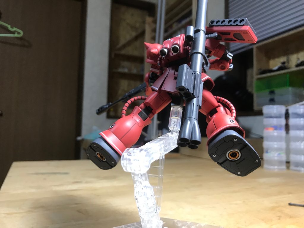 HG GO シャア専用ザクⅡ 全塗装–4枚目/制作者：tOshi76