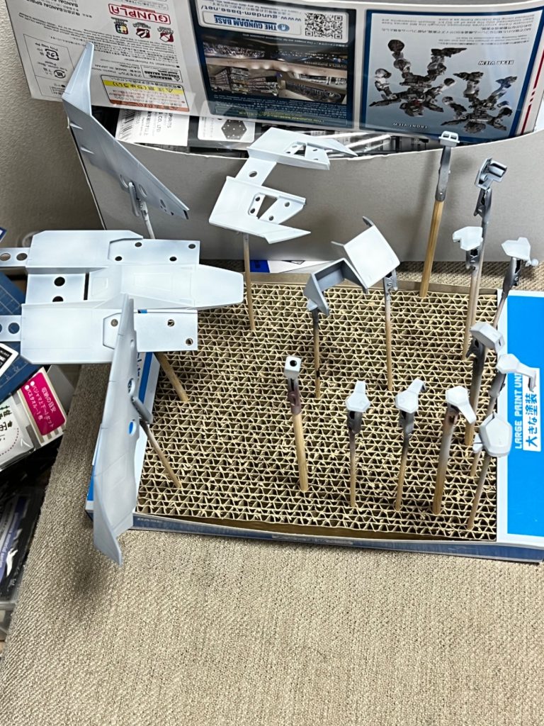 何回か塗り重ねてこんな感じに。今と比べると、エッジの影の残し具合がまだ控えめになってるかなぁ?